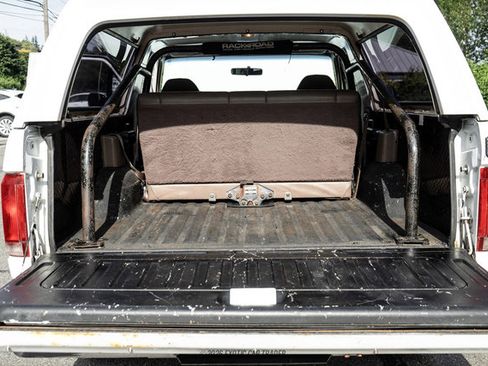 Used 1992 Ford Bronco Custom AWD/4WD image 86