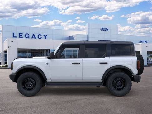 New 2026 Ford Bronco Outer Banks AWD/4WD image 3