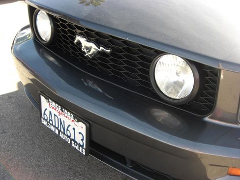 Used 2007 Ford Mustang GT Premium image 6