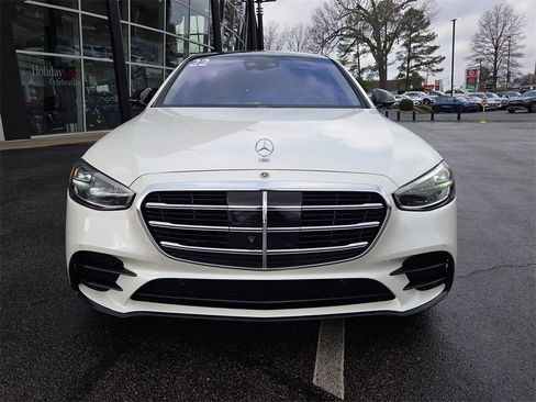 Used 2022 Mercedes-Benz S 580 S 580 image 8