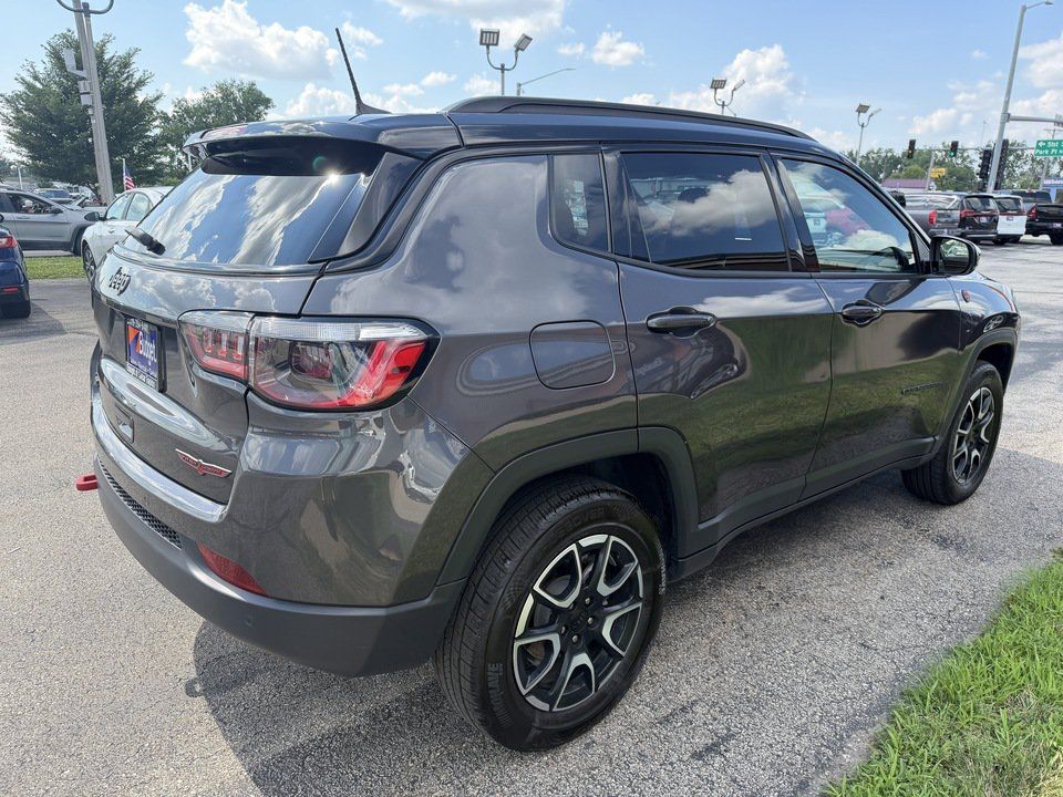 Used 2024 Jeep Compass Trailhawk AWD/4WD image 4