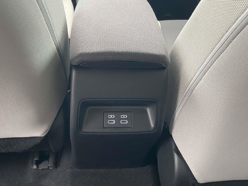 Used 2024 Toyota Corolla LE FWD image 11