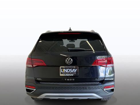 Used 2023 Volkswagen Taos SEL AWD/4WD image 11