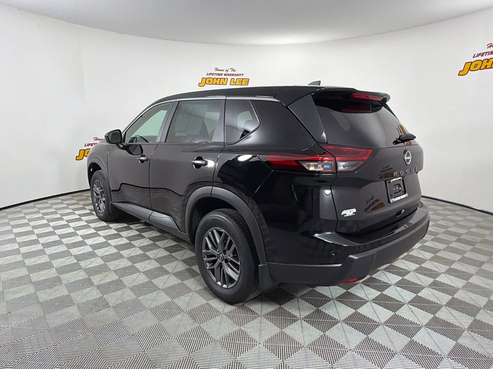 Certified 2026 Nissan Rogue S FWD image 3