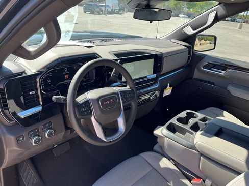 Used 2024 GMC Sierra 1500 SLE AWD/4WD image 13