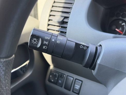 Used 2021 Nissan Frontier SV image 20