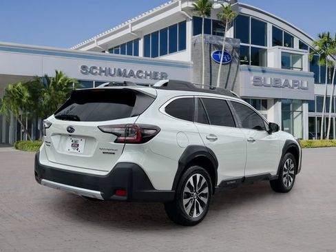 Certified 2024 Subaru Outback Touring AWD/4WD image 7