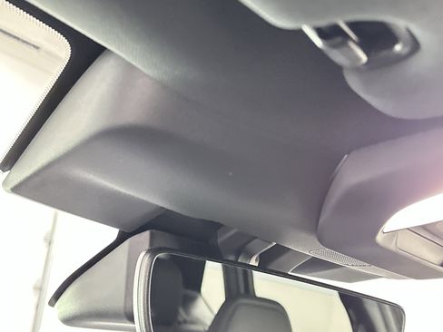 Certified 2025 Subaru Forester Sport image 38