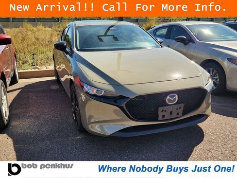 Used 2025 MAZDA MAZDA3 Carbon AWD/4WD image 1