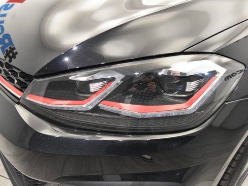 Used 2020 Volkswagen GTI S image 9