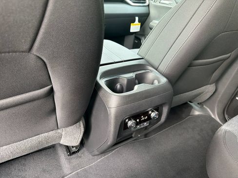 New 2026 GMC Acadia Elevation AWD/4WD image 21