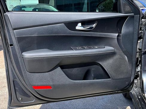 Used 2024 Kia Forte GT-Line image 21