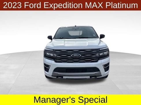 Used 2023 Ford Expedition Max Platinum AWD/4WD image 2