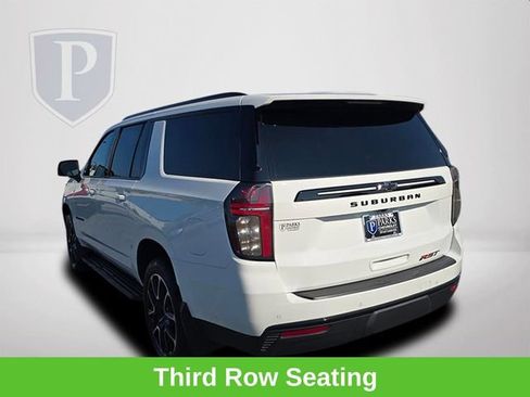 Certified 2024 Chevrolet Suburban RST w/ Luxury Package AWD/4WD image 10
