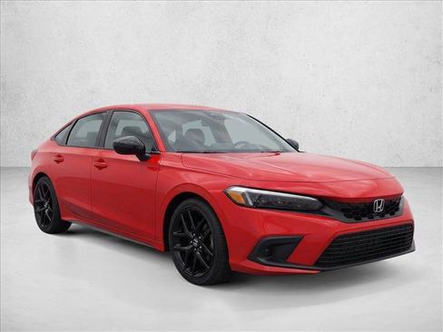 Used 2023 Honda Civic Sport image 3