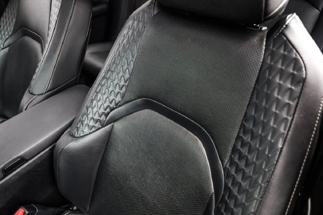 Used 2020 Lexus UX 250h w/ Premium Package AWD/4WD image 71