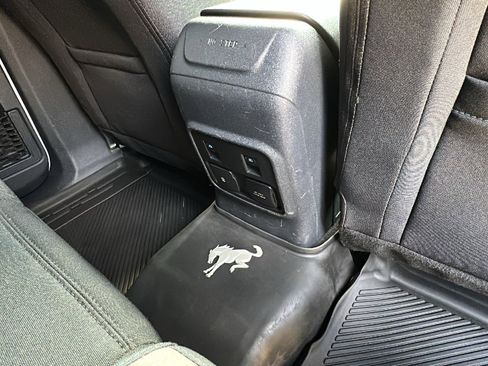 Used 2022 Ford Bronco Wildtrak AWD/4WD image 25