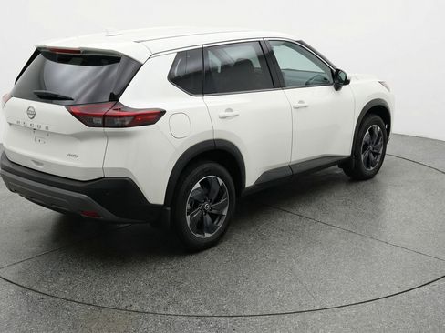 Used 2025 Nissan Rogue SV image 9