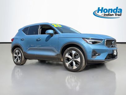 Used 2025 Volvo XC40 B5 Plus