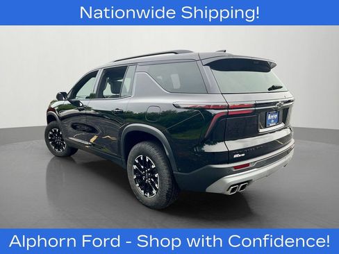 Used 2024 Chevrolet Traverse Z71 w/ Enhanced Driving Package AWD/4WD image 4