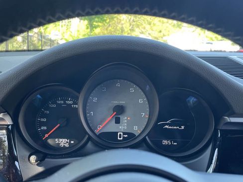 Used 2019 Porsche Macan S AWD/4WD image 38