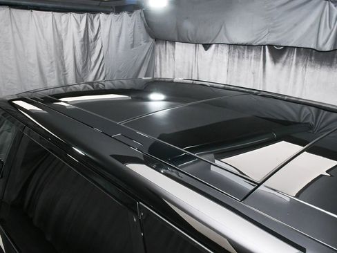 Used 2025 Land Rover Range Rover Sport Autobiography image 82