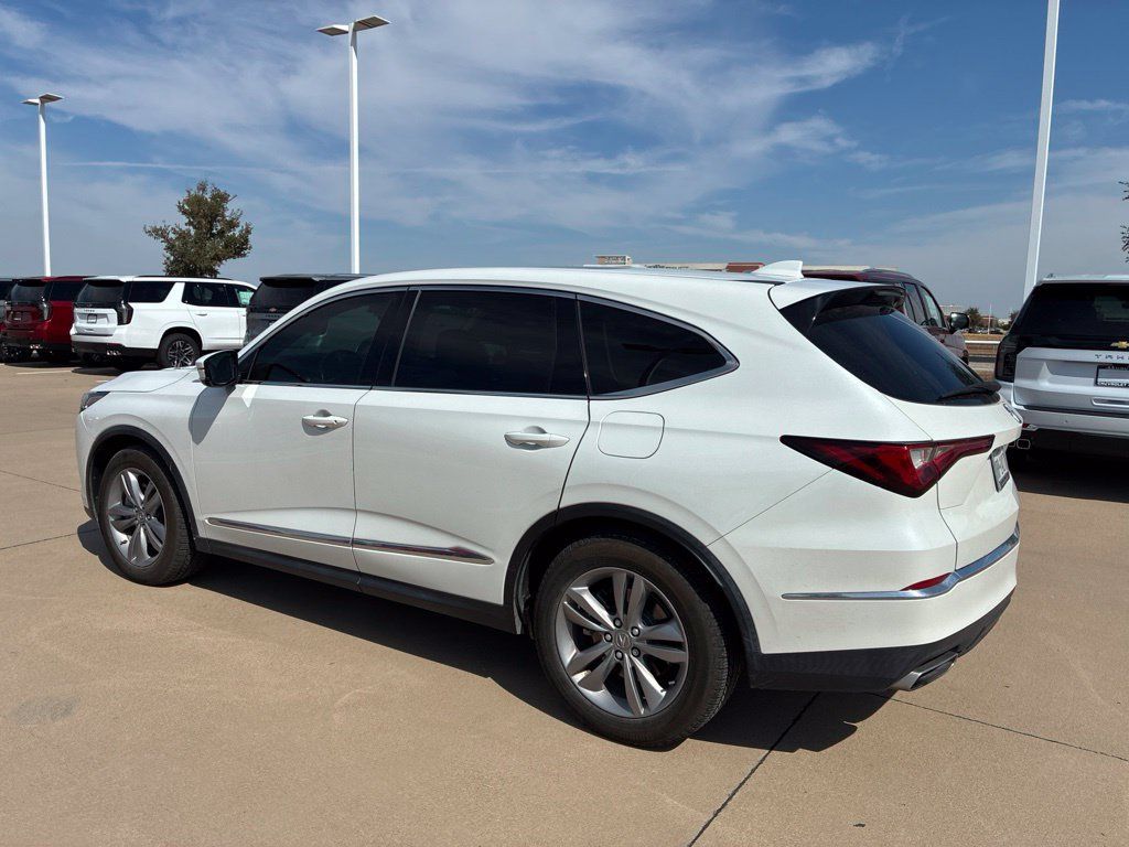 Used 2022 Acura MDX FWD image 3