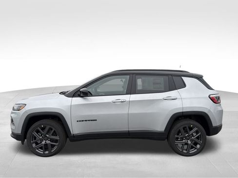 New 2026 Jeep Compass Limited w/ Sun, Sound & Navigation Group image 4