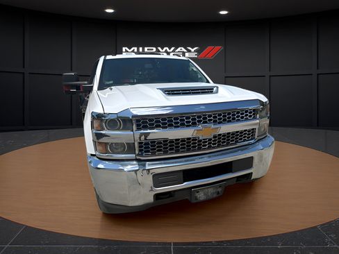 Used 2019 Chevrolet Silverado 3500 W/T w/ WT Convenience Package AWD/4WD image 5