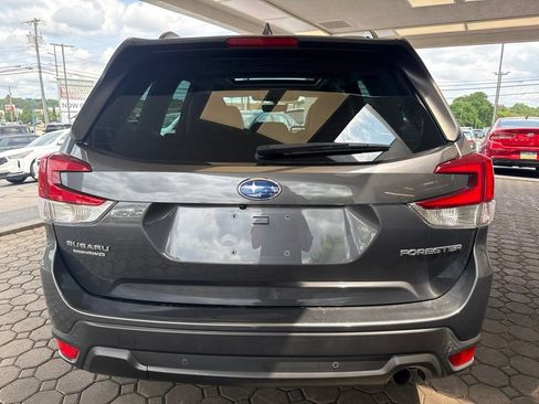 Used 2023 Subaru Forester Limited AWD/4WD image 7