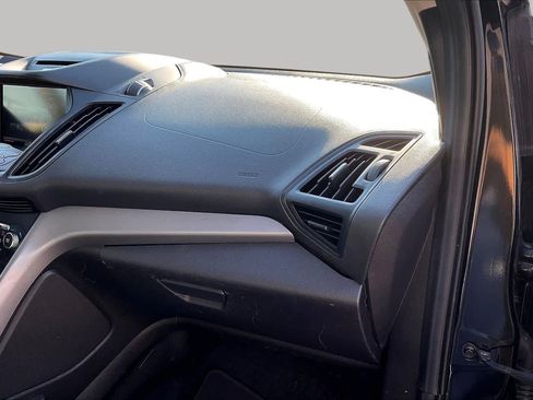 Used 2015 Ford Escape SE w/ Equipment Group 201A FWD image 17
