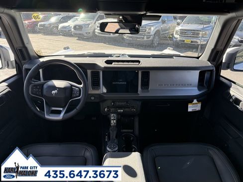 New 2025 Ford Bronco Outer Banks w/ Sasquatch Package image 16