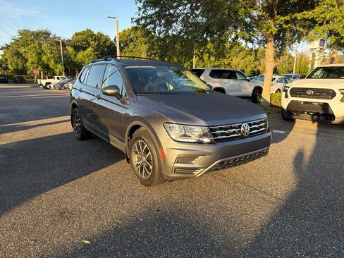 Used 2021 Volkswagen Tiguan S FWD image 7