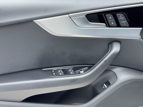 Used 2025 Audi A5 2.0T Premium Plus image 37