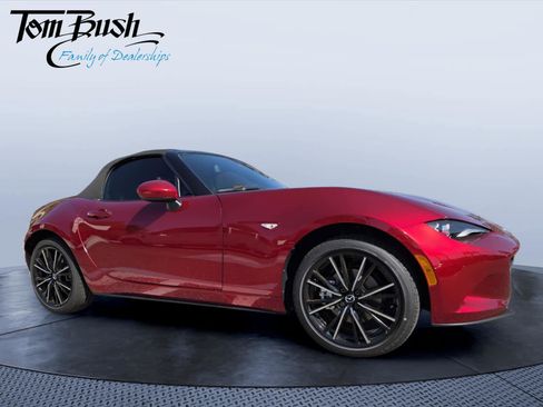 New 2026 MAZDA MX-5 Miata Grand Touring RWD image 1