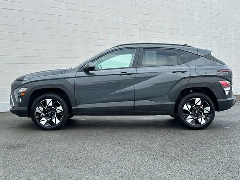 Certified 2025 Hyundai Kona SEL AWD/4WD image 6