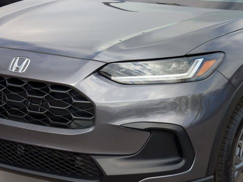 New 2026 Honda HR-V LX image 8