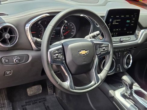 Certified 2024 Chevrolet Blazer LT w/ Sound & Technology Package FWD image 18