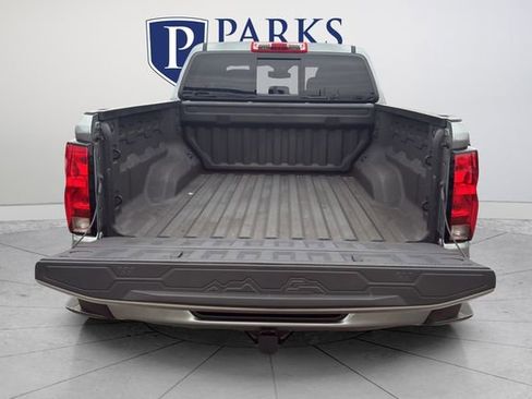 Certified 2024 Chevrolet Colorado LT w/ LT Convenience Package image 20