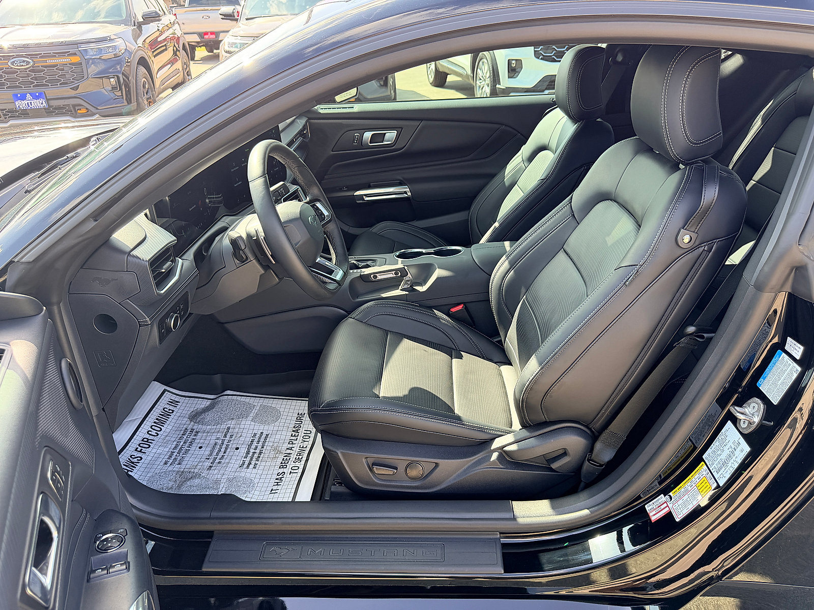 Used 2026 Ford Mustang GT Premium w/ GT Performance Package RWD image 18