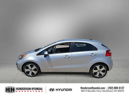 Used 2012 Kia Rio SX FWD image 5