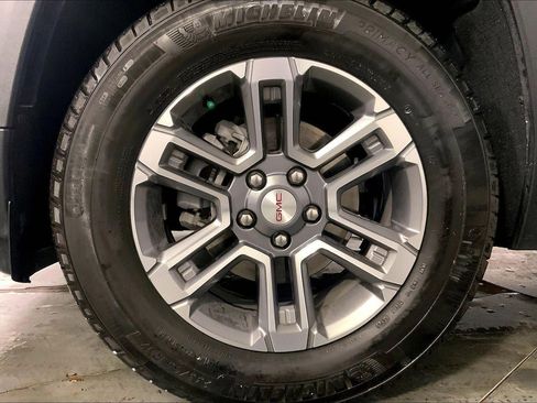 Used 2026 GMC Terrain Elevation FWD image 9
