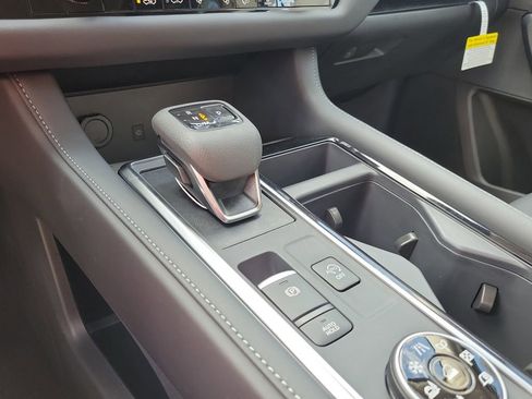 New 2026 Nissan Pathfinder SL image 37