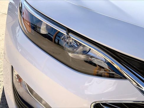 Used 2023 Chevrolet Malibu LT image 27