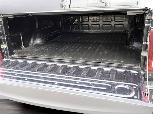 Used 2017 RAM 1500 Sport w/ Convenience Group image 18