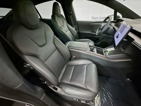 Used 2024 Tesla Model X AWD/4WD image 28