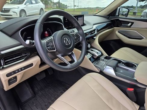 Used 2024 Acura MDX FWD w/ Technology Package image 16