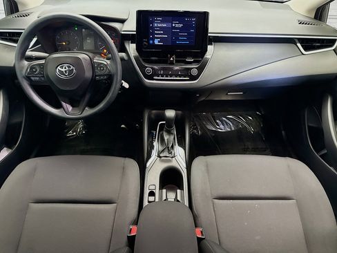 Used 2025 Toyota Corolla LE FWD image 14