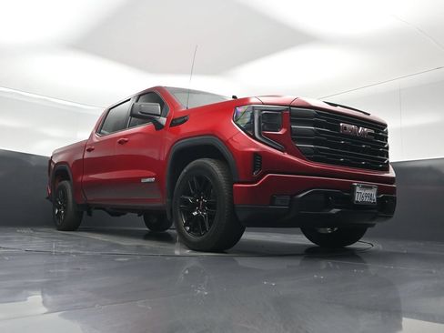 Used 2024 GMC Sierra 1500 Elevation RWD image 45