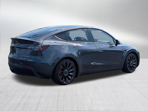Used 2022 Tesla Model Y Performance AWD/4WD image 7